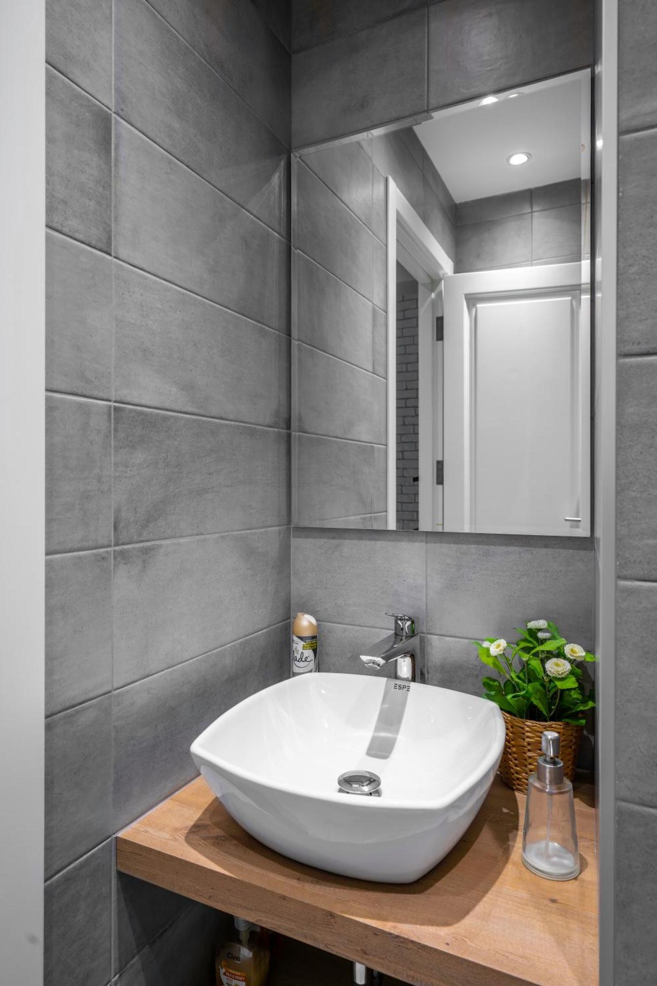 Elegant Escape In The Heart Of The *