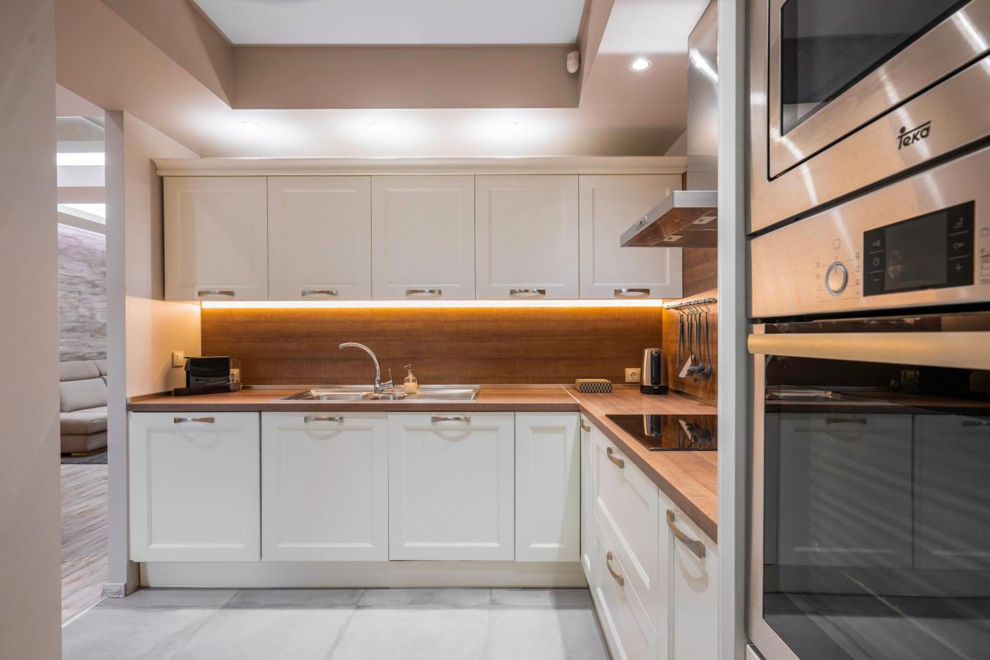 Elegant Escape In The Heart Of The Apartment Sofia